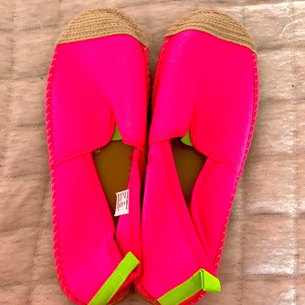 this is some water shoes and never have been worn.